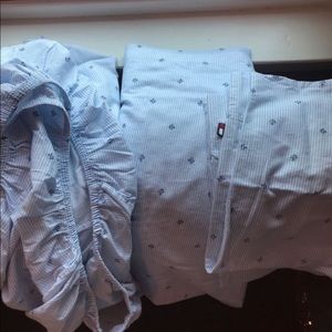 Tommy Hilfiger Long Twin sheets